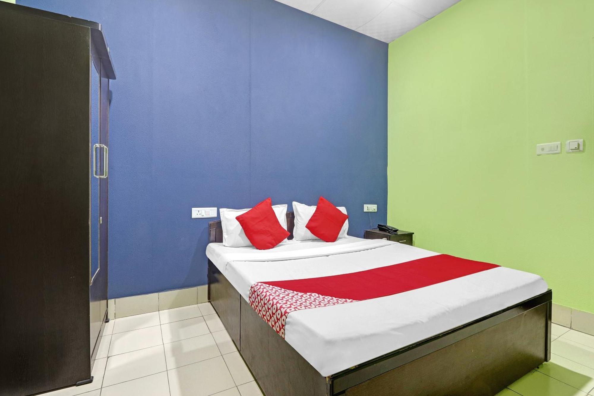 Hotel O Drizzling Land Muradnagar Exterior foto