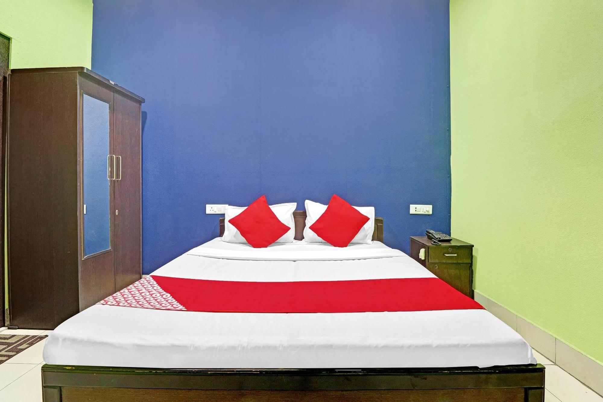 Hotel O Drizzling Land Muradnagar Exterior foto